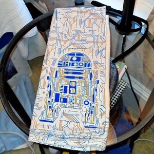 2 towel set. Star Wars Droid collection. R2D3 &, BB8 brand new towels.